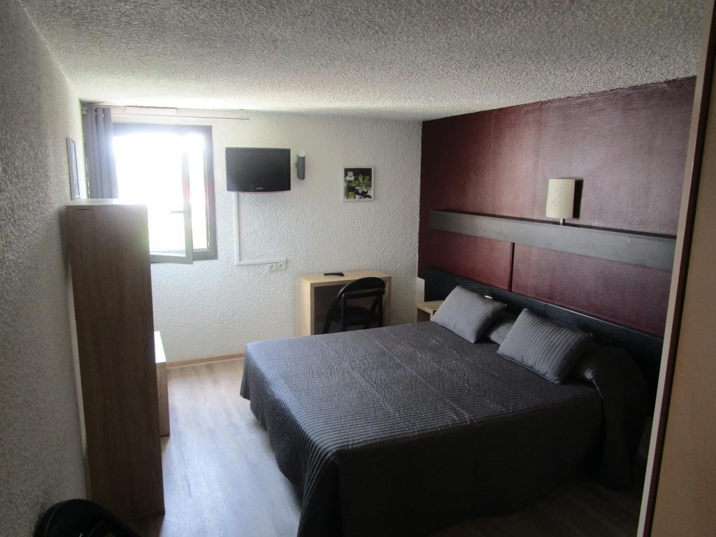 Hotel Les Tourrades คานส์ ภายนอก รูปภาพ